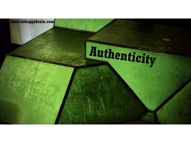 Authenticity_cube